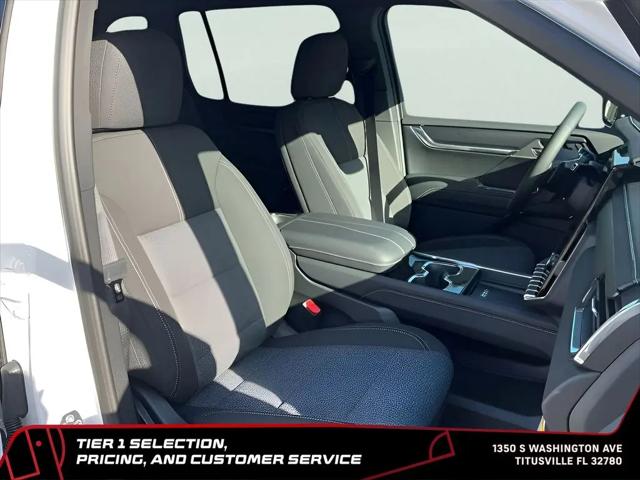 2026 GMC Acadia Elevation FWD