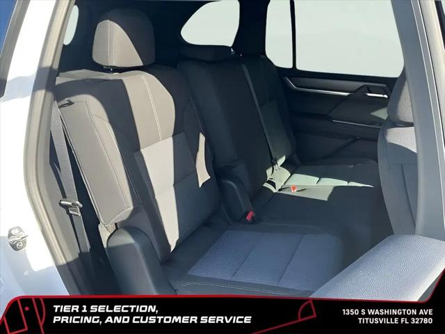 2026 GMC Acadia Elevation FWD