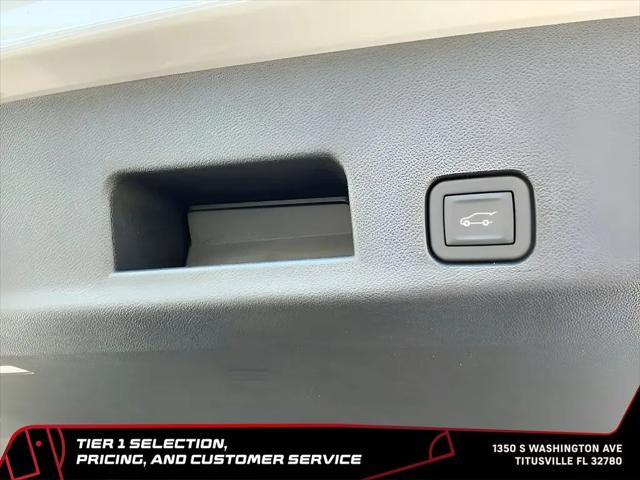 2026 GMC Acadia Elevation FWD