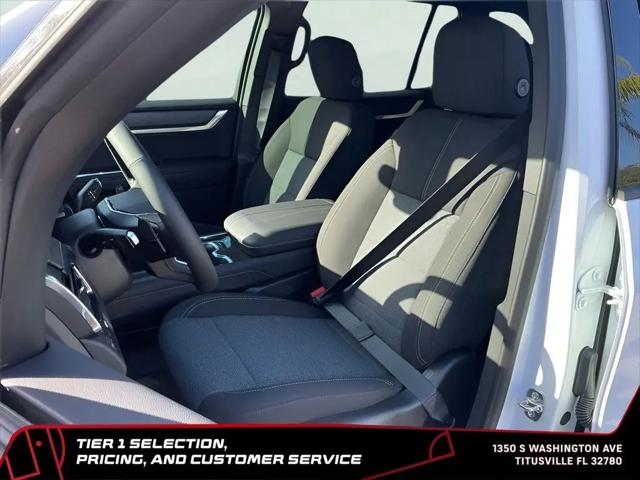 2026 GMC Acadia Elevation FWD