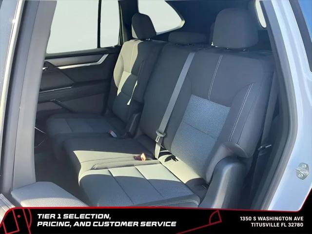 2026 GMC Acadia Elevation FWD