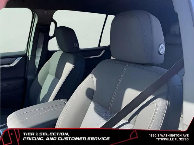 2026 GMC Acadia Elevation FWD