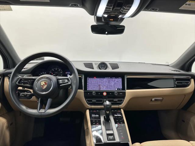 2025 Porsche Macan T