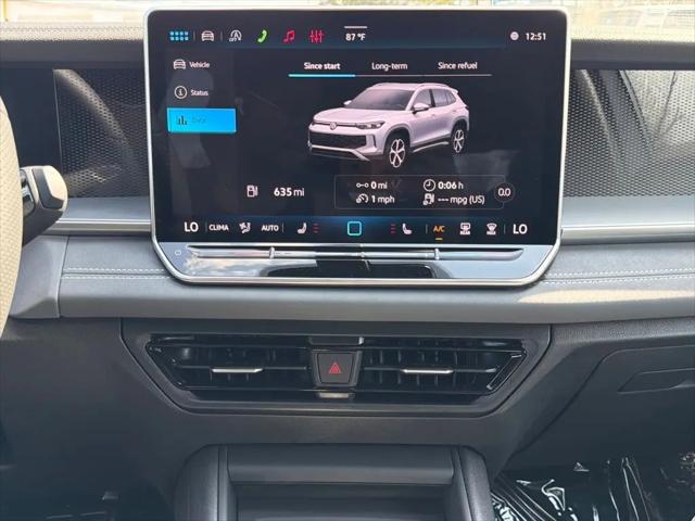 2026 Volkswagen Tiguan SE R-Line Black