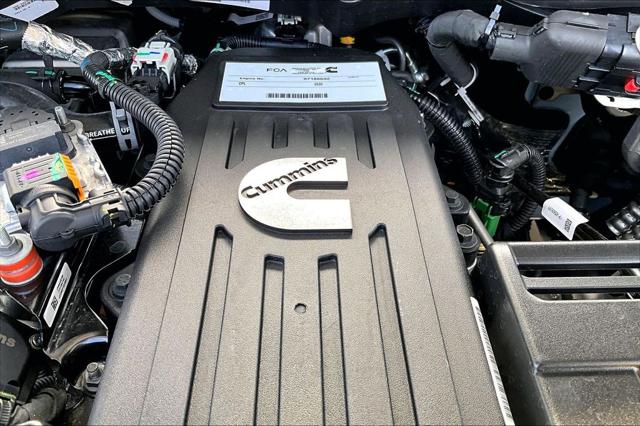 2026 Ram 3500 Laramie Crew Cab 4x4 8' Box