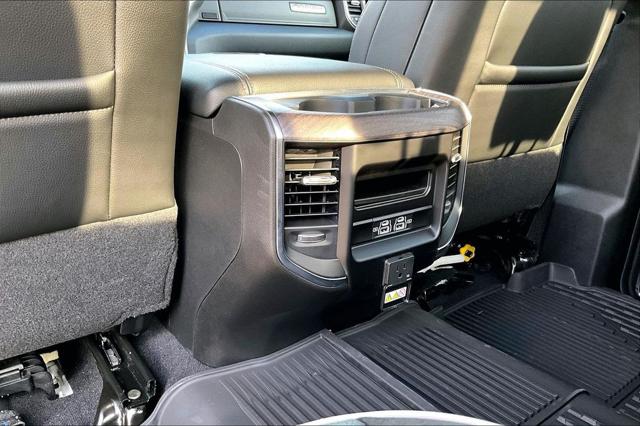 2026 Ram 3500 Laramie Crew Cab 4x4 8' Box