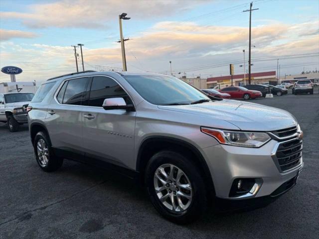 2020 Chevrolet Traverse AWD LT Cloth