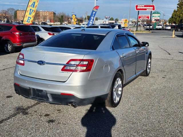 2019 Ford Taurus Limited