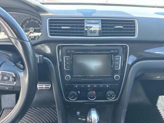 2014 Volkswagen Passat 1.8T Sport