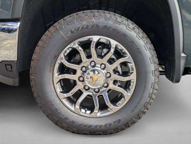 2026 Chevrolet Silverado 2500HD Crew Cab, Standard Bed, LTZ, 4WD