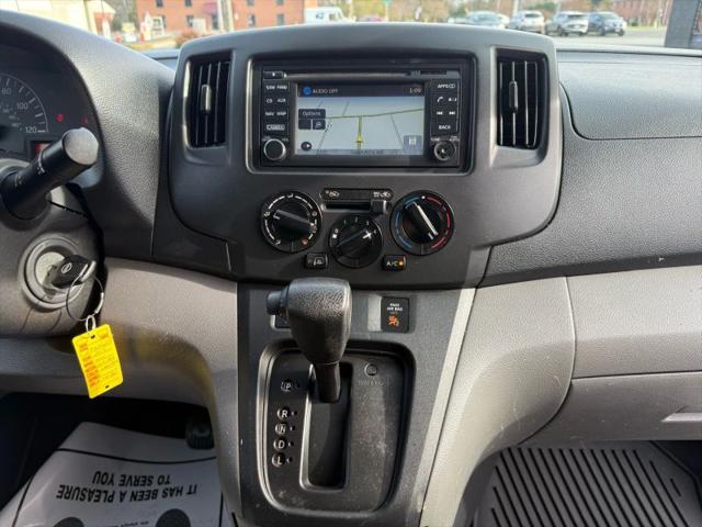 2017 Nissan NV200 SV