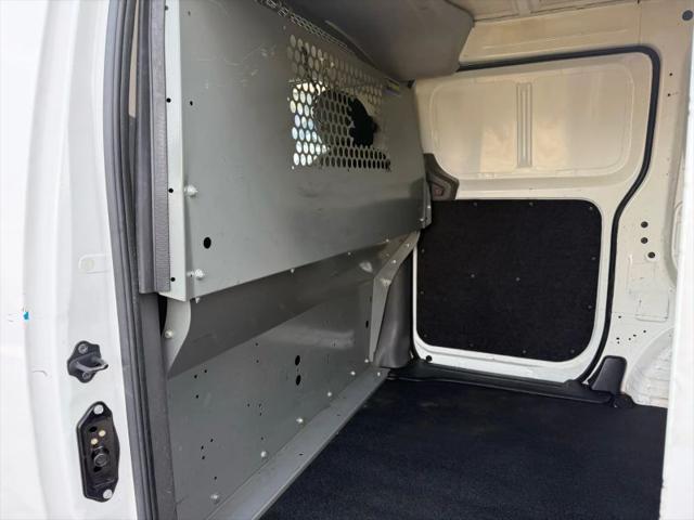 2017 Nissan NV200 SV