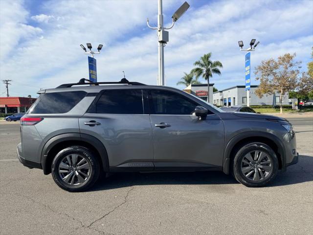2022 Nissan Pathfinder SV 2WD
