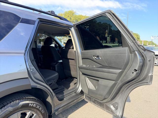 2022 Nissan Pathfinder SV 2WD