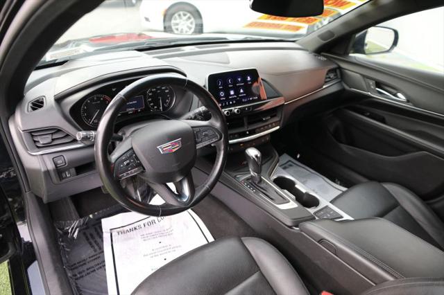 2023 Cadillac CT4 Premium Luxury