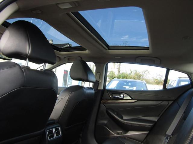 2017 Nissan Maxima 3.5 Platinum