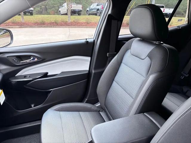 2026 Chevrolet Trax FWD LT