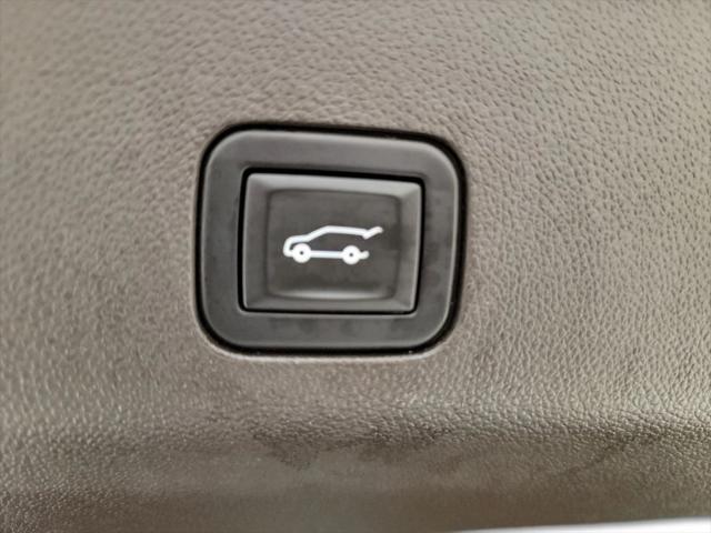 2021 GMC Yukon 2WD SLT
