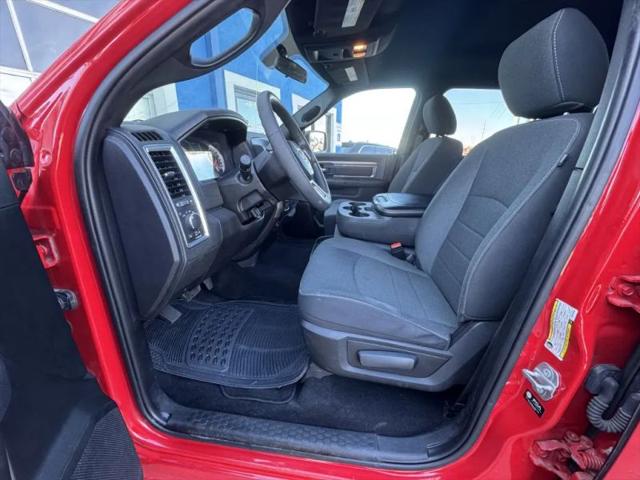 2022 Ram 1500 Classic Warlock Crew Cab 4x4 5'7" Box