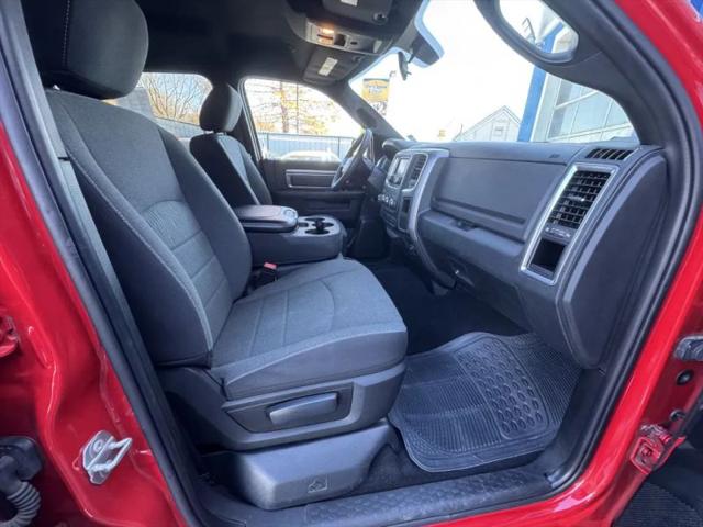 2022 Ram 1500 Classic Warlock Crew Cab 4x4 5'7" Box