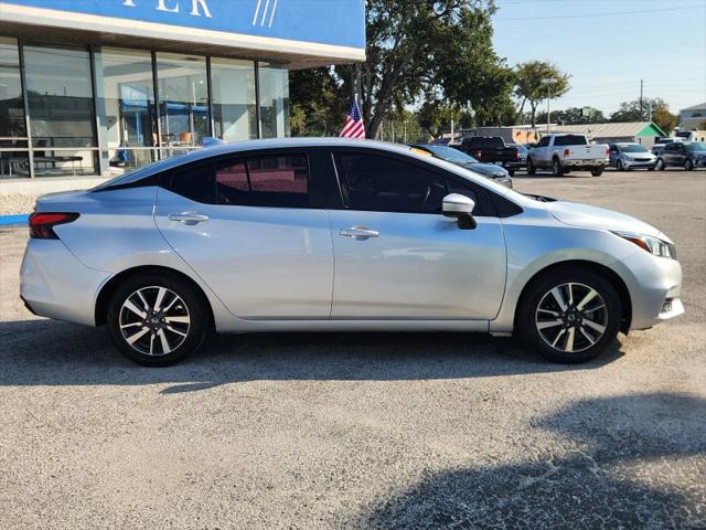 2021 Nissan Versa SV Xtronic CVT