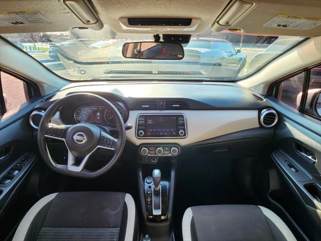 2021 Nissan Versa SV Xtronic CVT