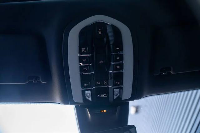 2025 Porsche Macan Macan