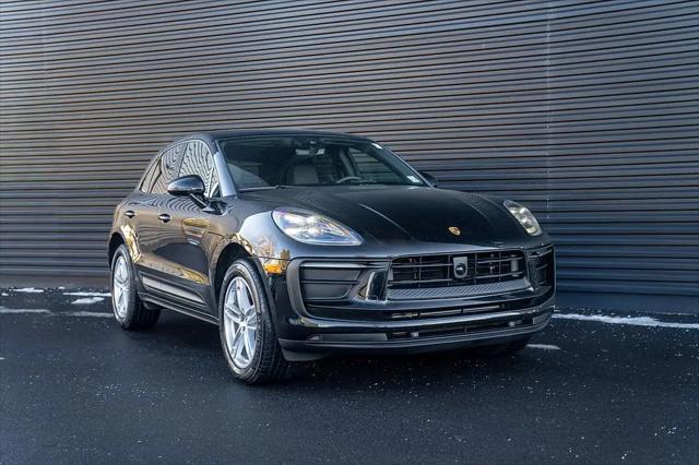 2025 Porsche Macan Macan