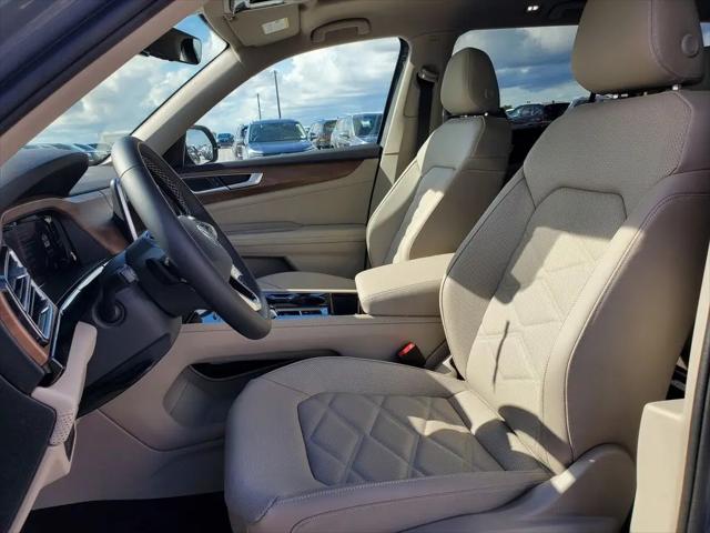 2026 Volkswagen Atlas SE with Technology