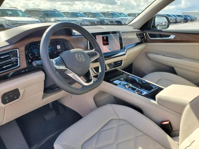 2026 Volkswagen Atlas SE with Technology