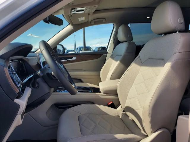 2026 Volkswagen Atlas SE with Technology
