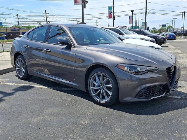2025 Alfa Romeo Giulia AWD