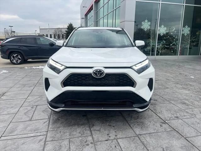 2025 Toyota RAV4 Plug-In Hybrid SE