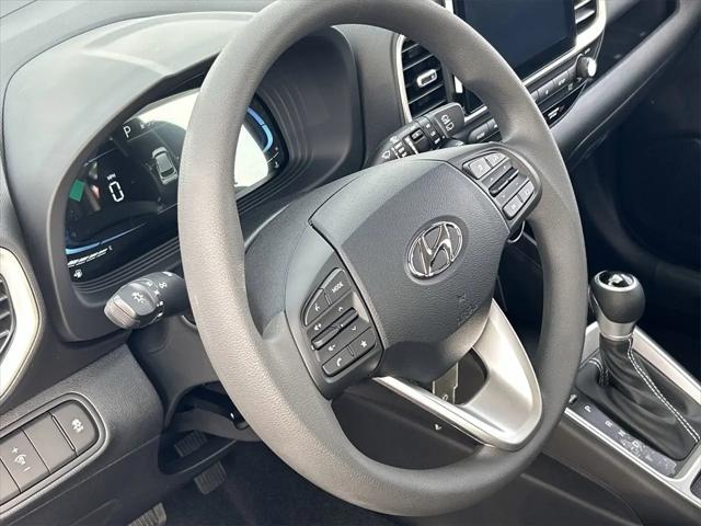2026 Hyundai Venue SE