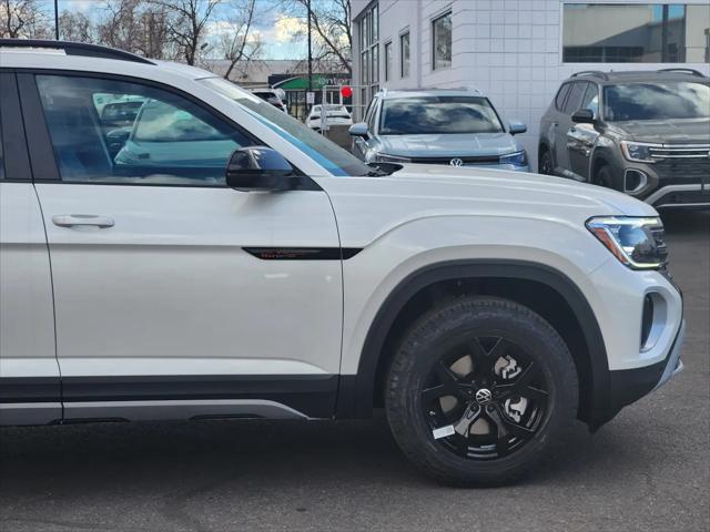 2026 Volkswagen Atlas Peak Edition