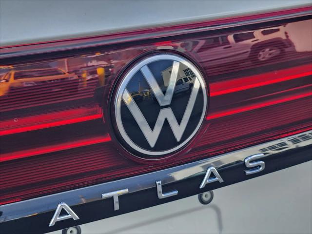 2026 Volkswagen Atlas Peak Edition