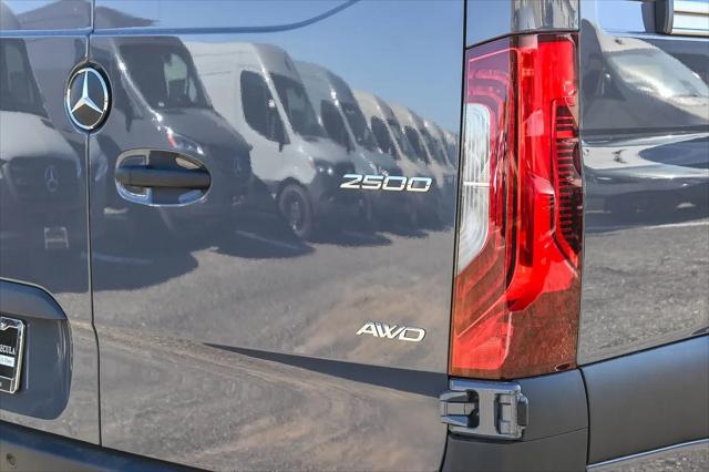 2026 Mercedes-Benz Sprinter 2500 Standard Roof 4-Cyl Diesel HO