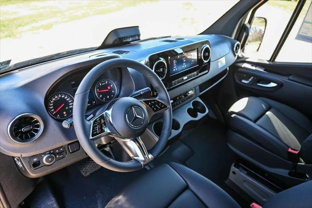 2026 Mercedes-Benz Sprinter 2500 Standard Roof 4-Cyl Diesel HO