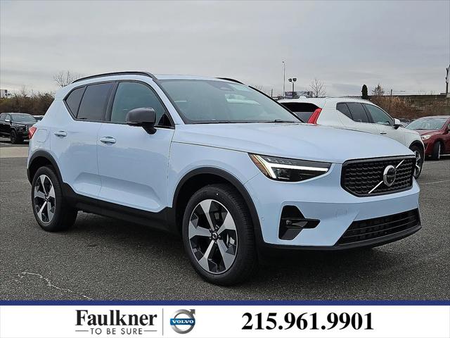 2026 Volvo XC40 Plus, B5 AWD Gas (mild hybrid), Dark for sale in Trevose, PA