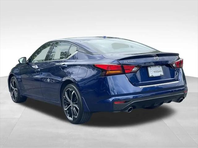 2023 Nissan Altima SR FWD