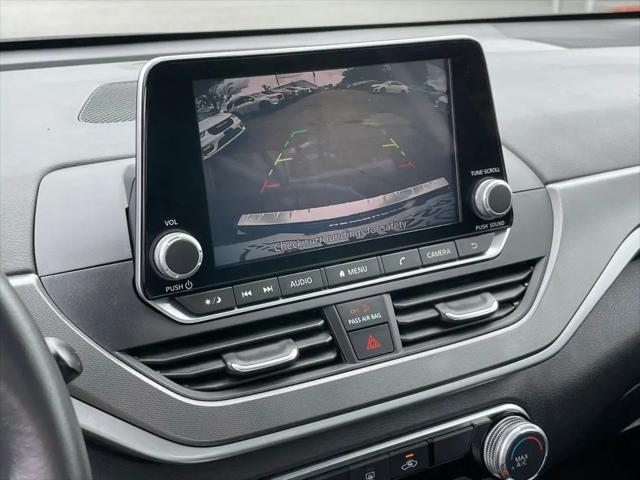 2023 Nissan Altima SR FWD