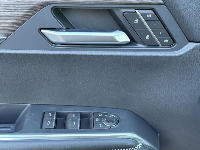 2026 GMC Acadia Denali FWD
