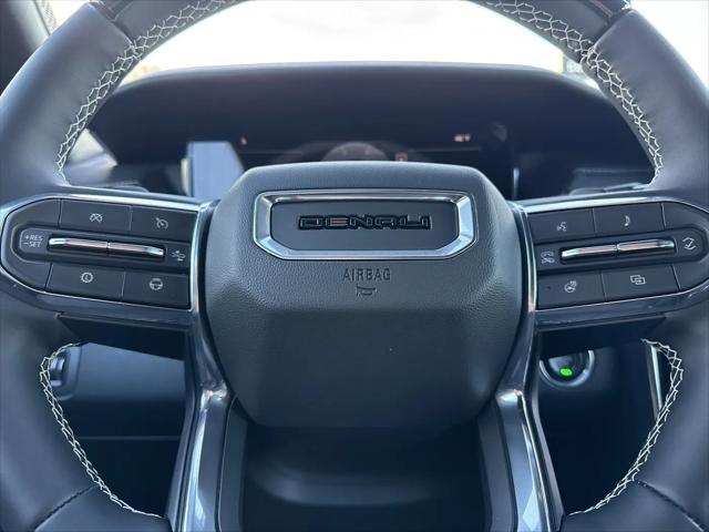 2026 GMC Acadia Denali FWD