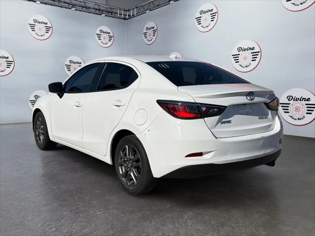 2019 Toyota Yaris L