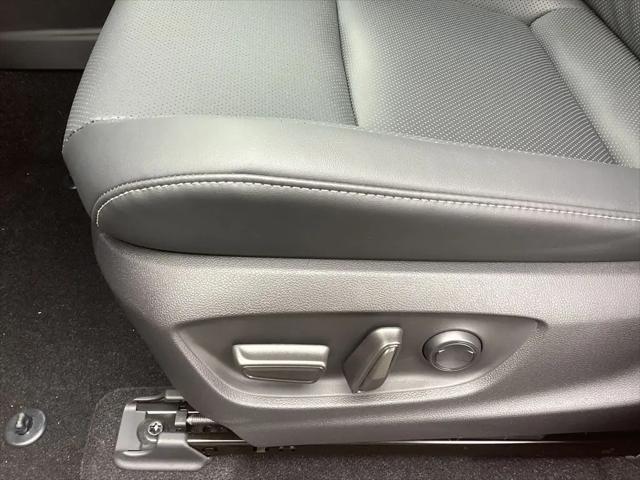 2025 Toyota Crown Signia Limited