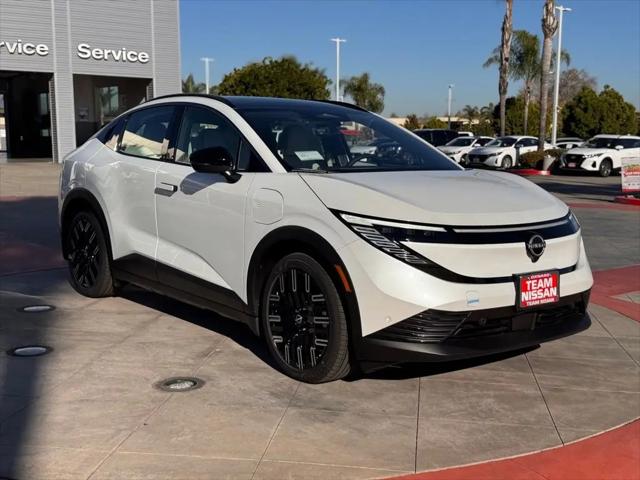2026 Nissan LEAF PLATINUM+