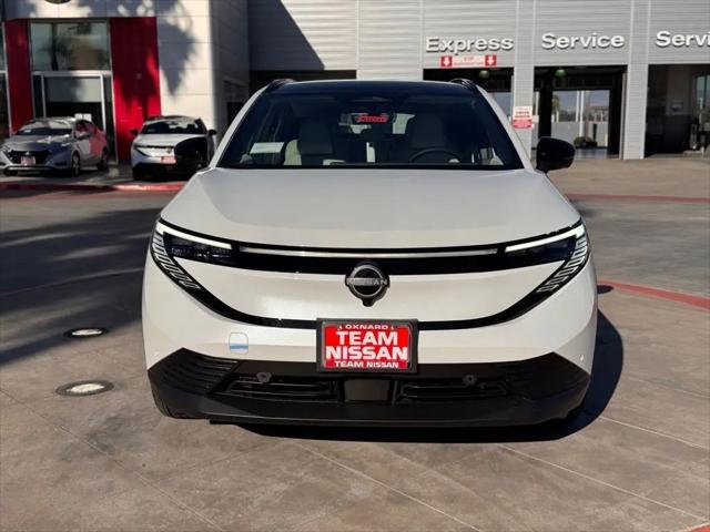 2026 Nissan LEAF PLATINUM+