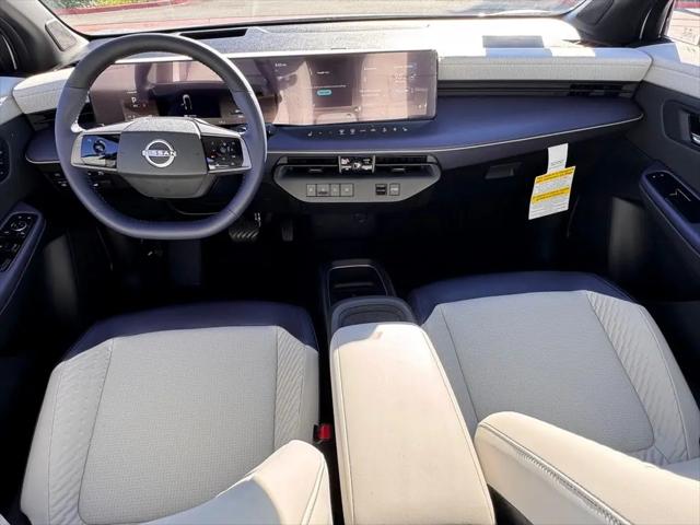 2026 Nissan LEAF PLATINUM+