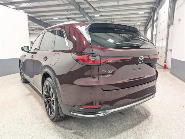 2025 Mazda X-90 Premium Plus Package