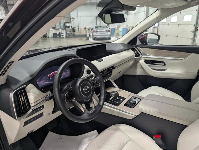 2025 Mazda X-90 Premium Plus Package